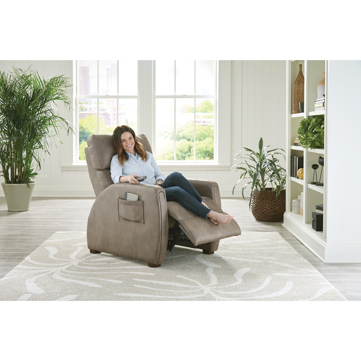 Carolina Furniture 4106 Relaxer Power Lay Flat Recliner