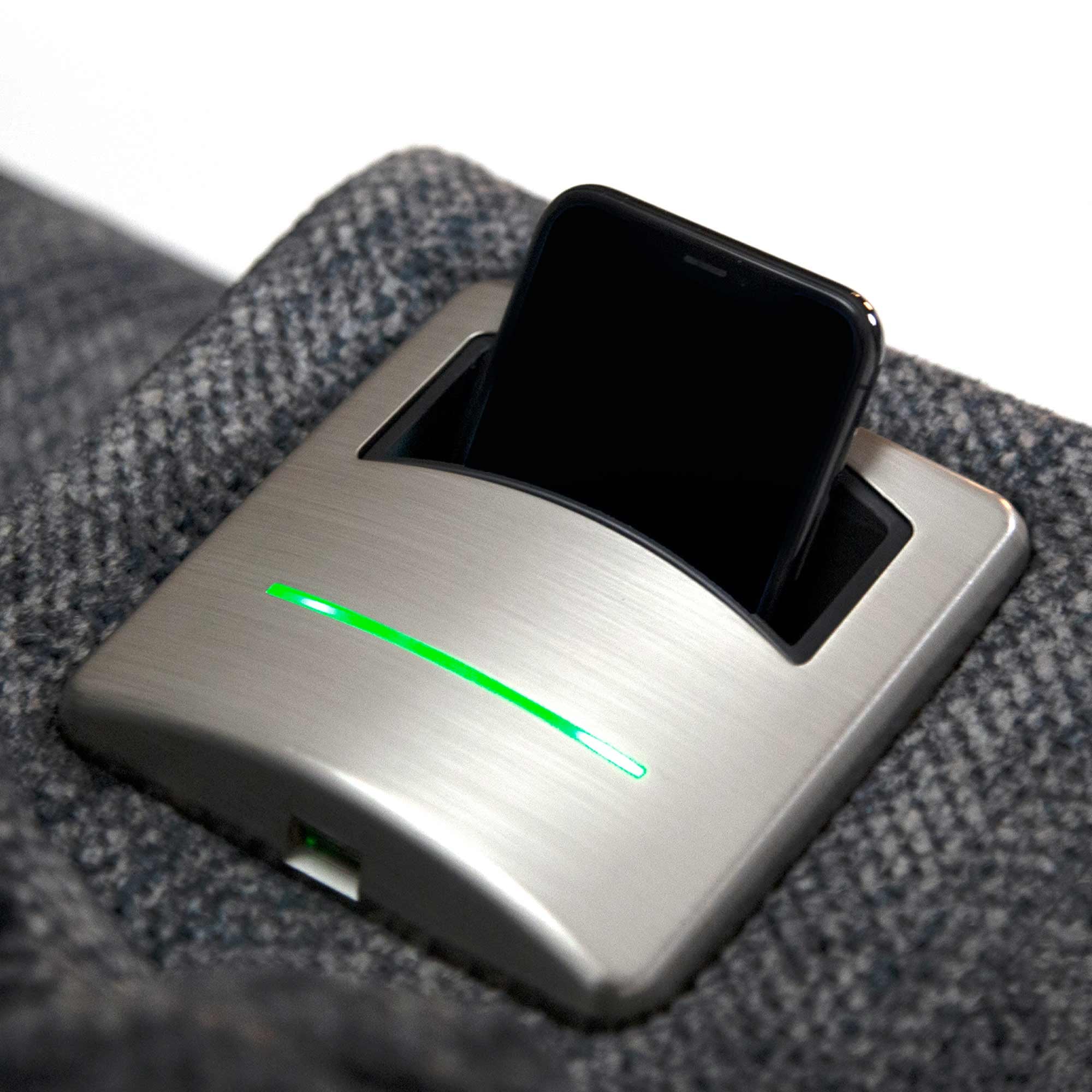 Springfield & Company 8544 Gradin Oversized Power Rocker Recliner