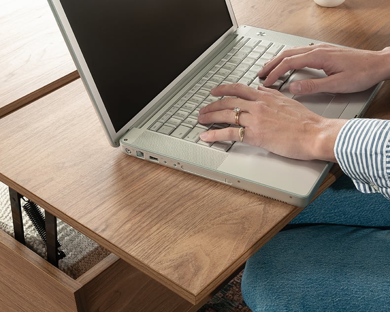 Sauder Ambleside Ambleside Lift Top Coffee Table Sw