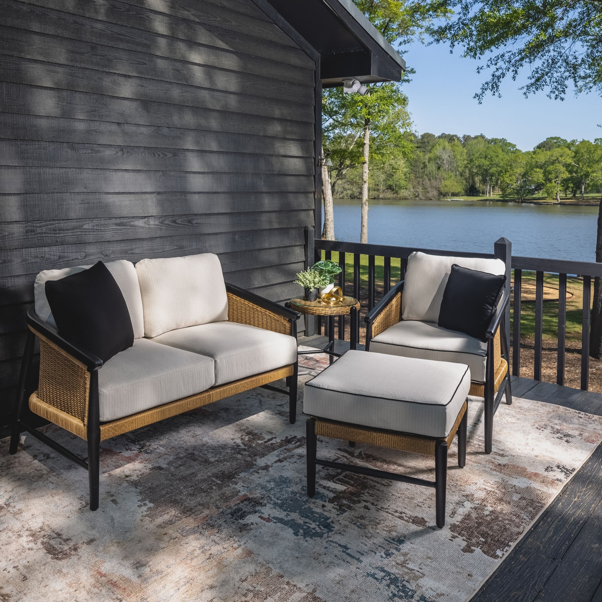 Woven-Vinyl Lounge Chair