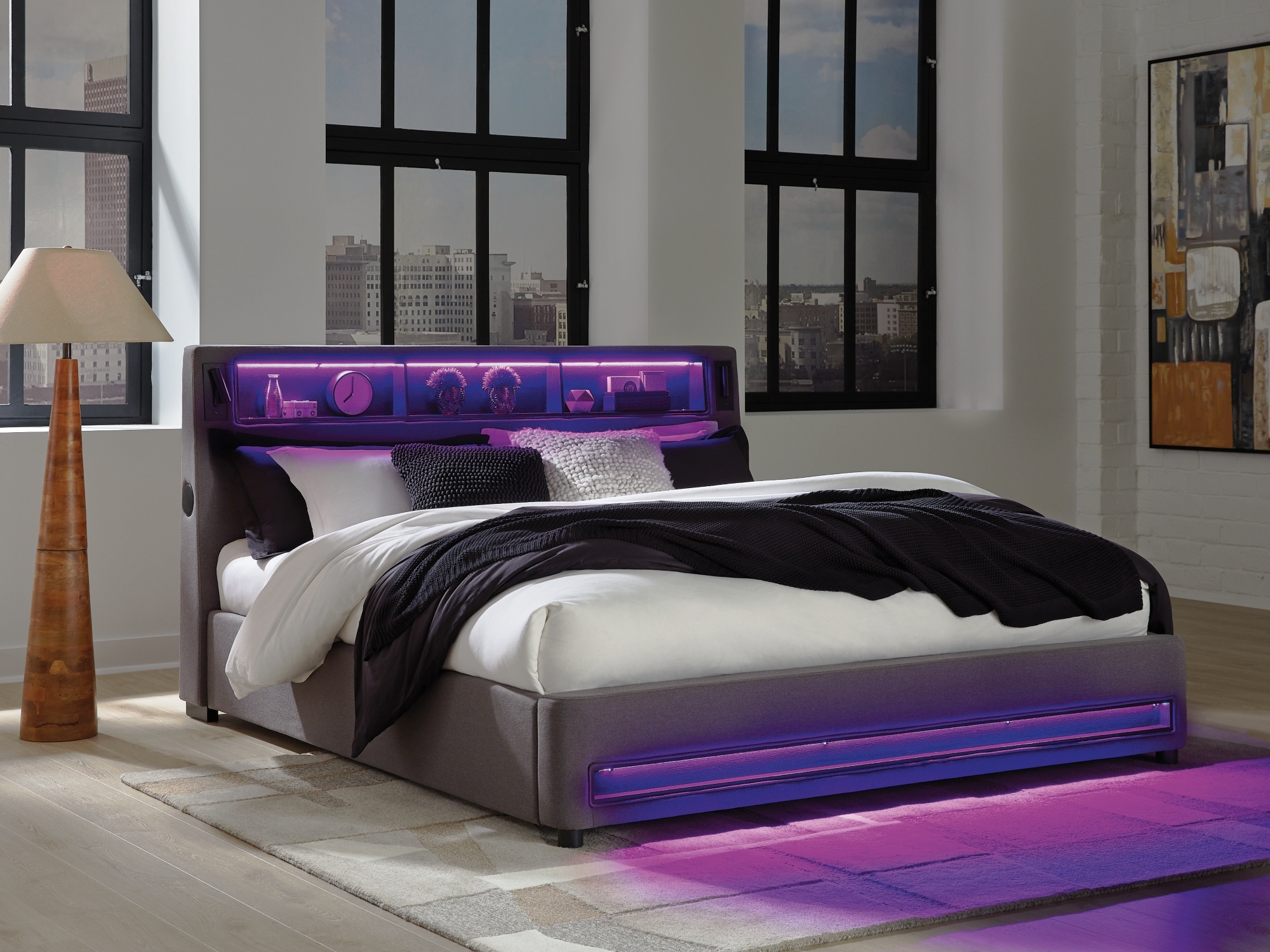 Signature Design by Ashley Verishaw California King Upholstered Bed