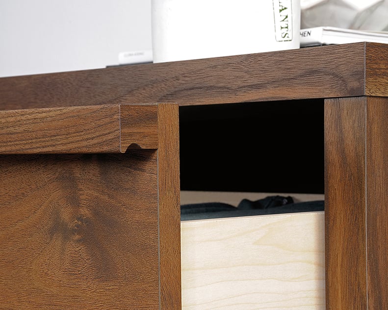 Sauder HARVEY PARK Harvey Park 4-Drawer Chest