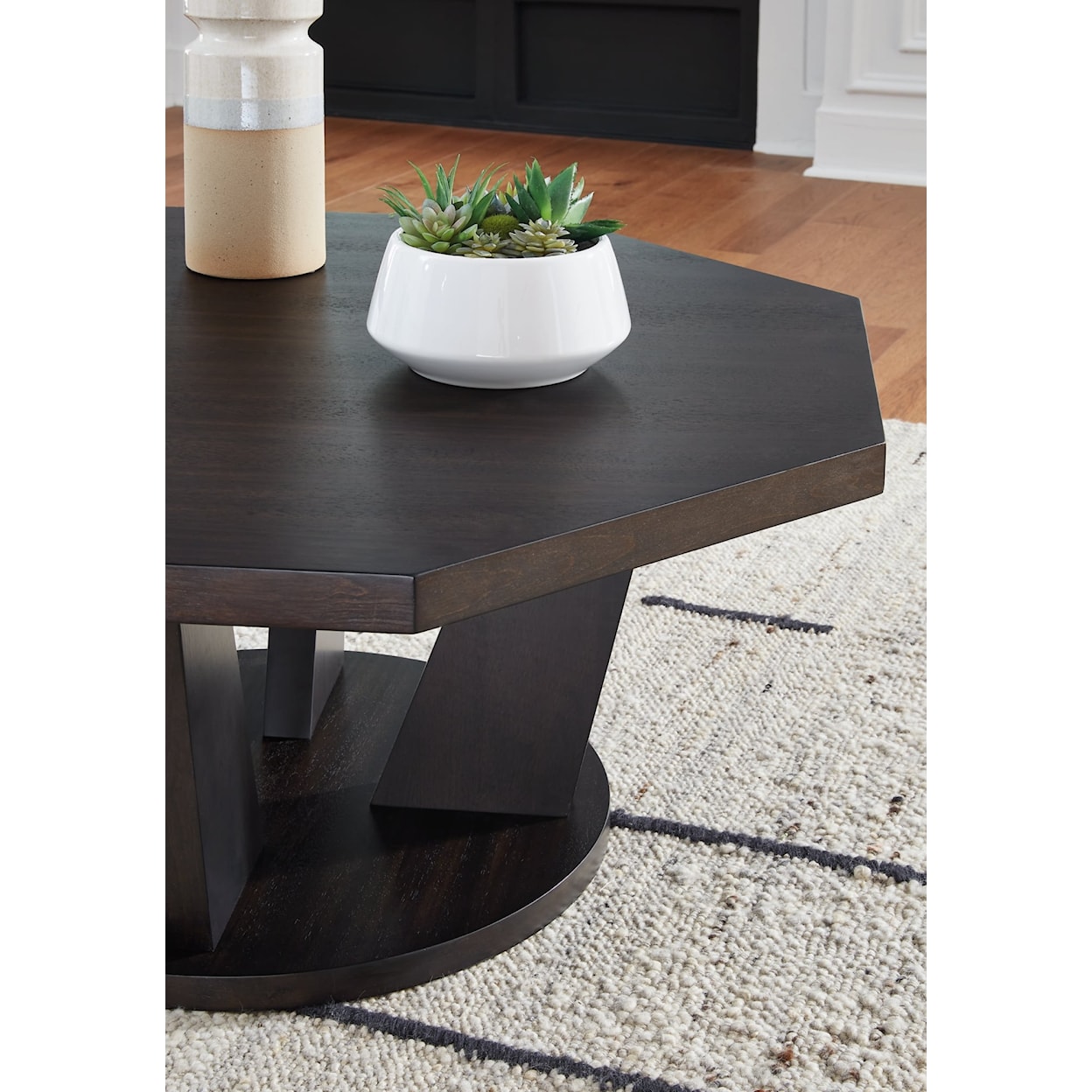 Ashley Furniture Signature Design Chasinfield Octagon Cocktail Table