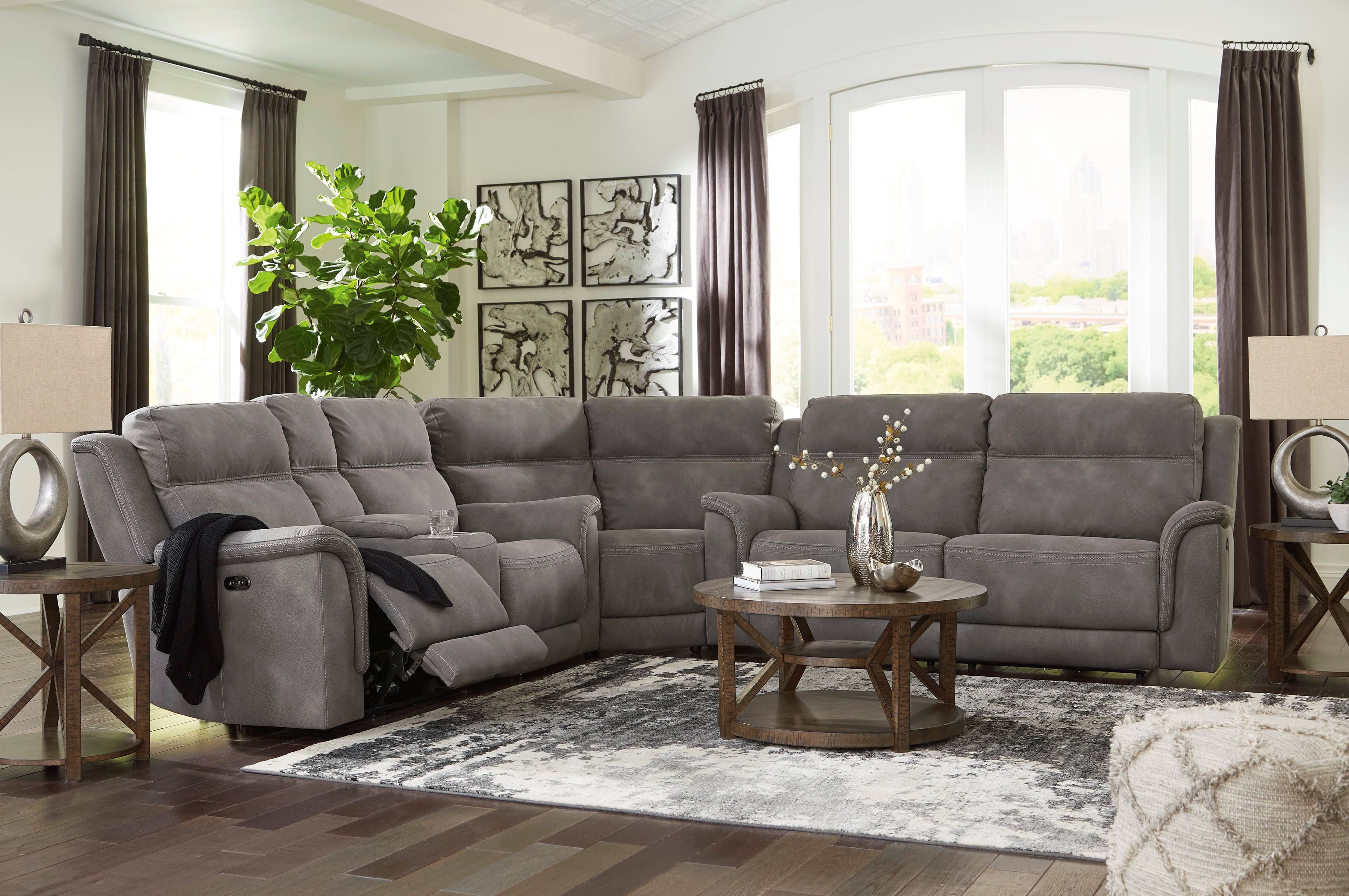 Pwr Reclining Sectional with Adj Headrests