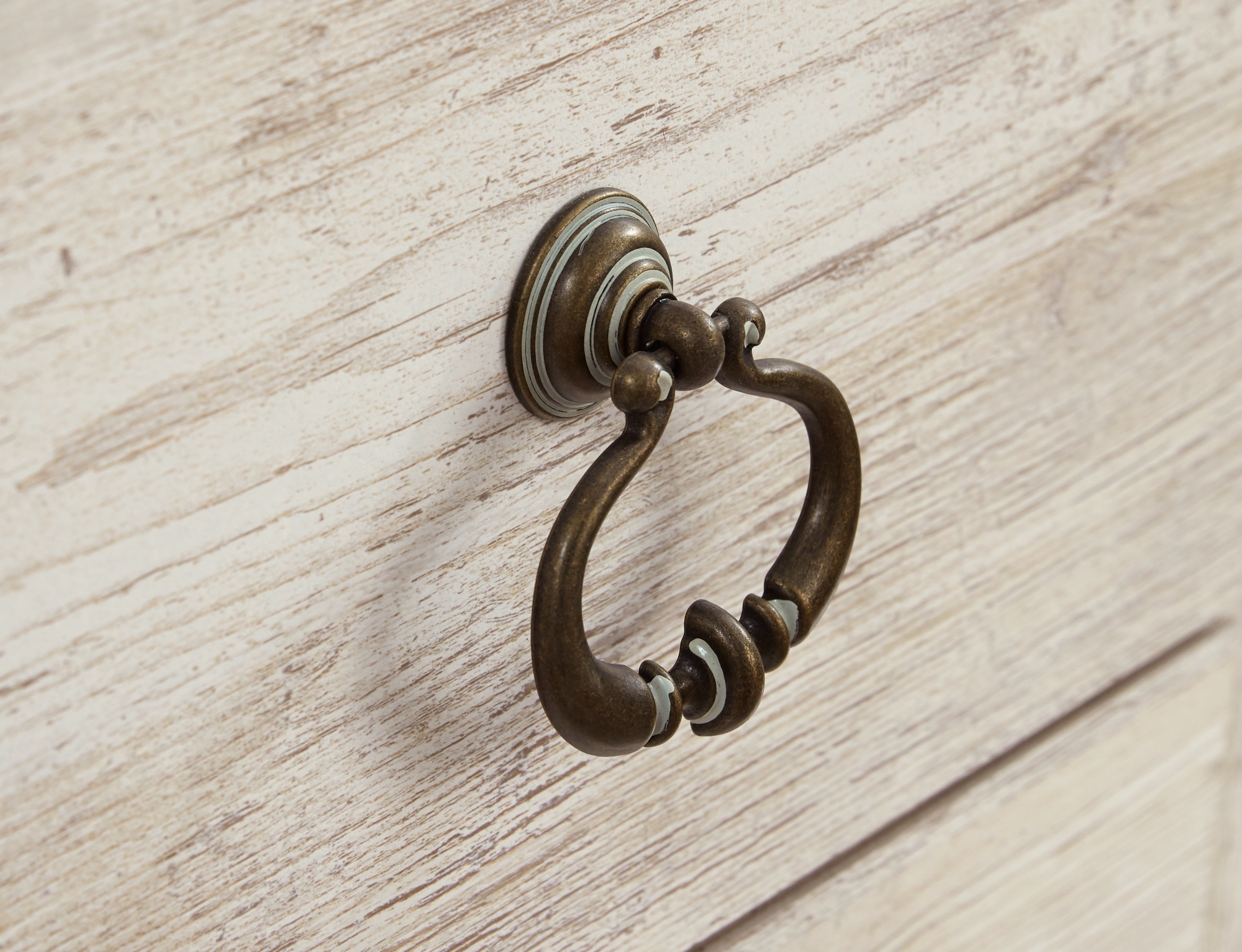 Signature Design by Ashley Willowton Lg TV Stand W/ Fireplace Option