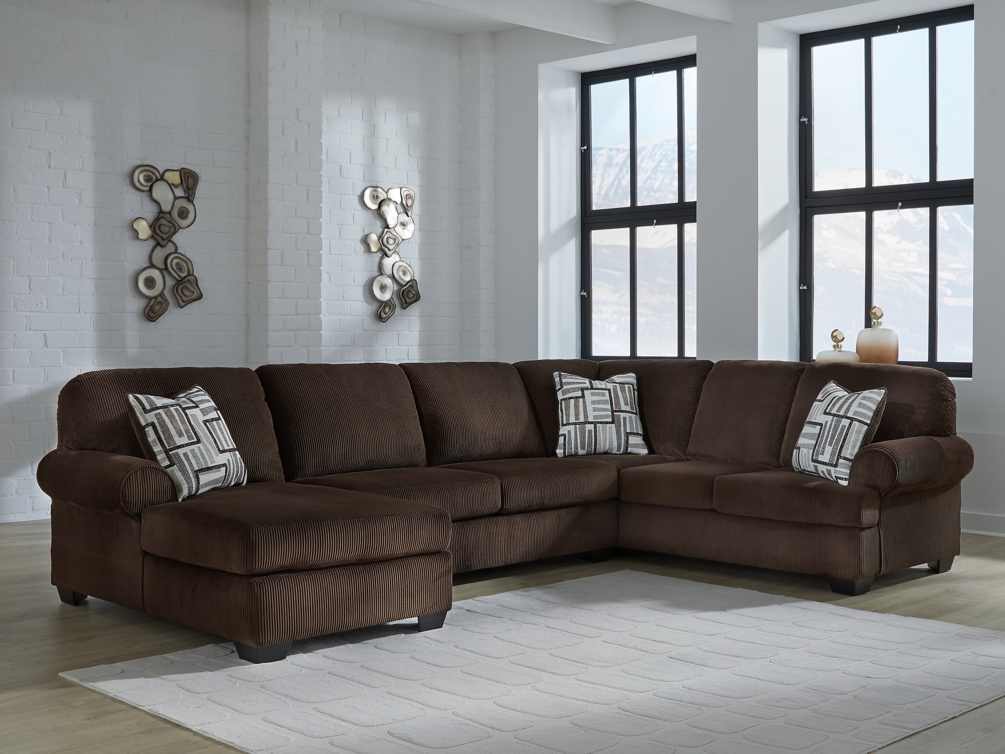 Sectional With Chaise