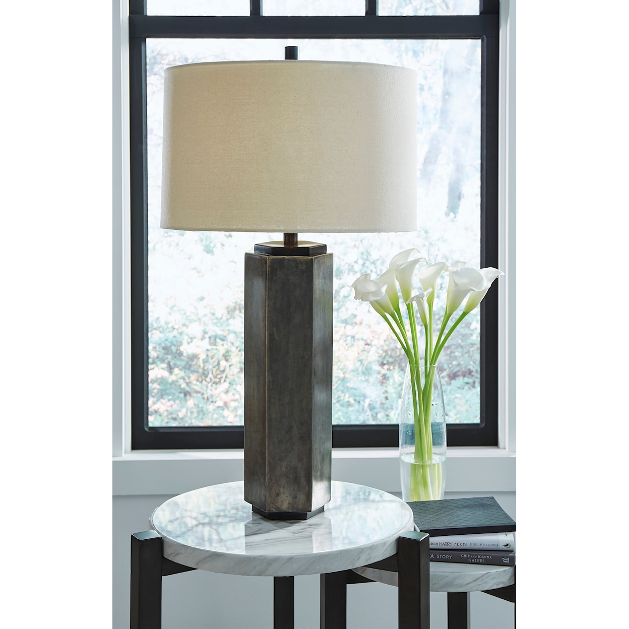 Ashley Signature Design Lamps - Contemporary Dirkton Table Lamp