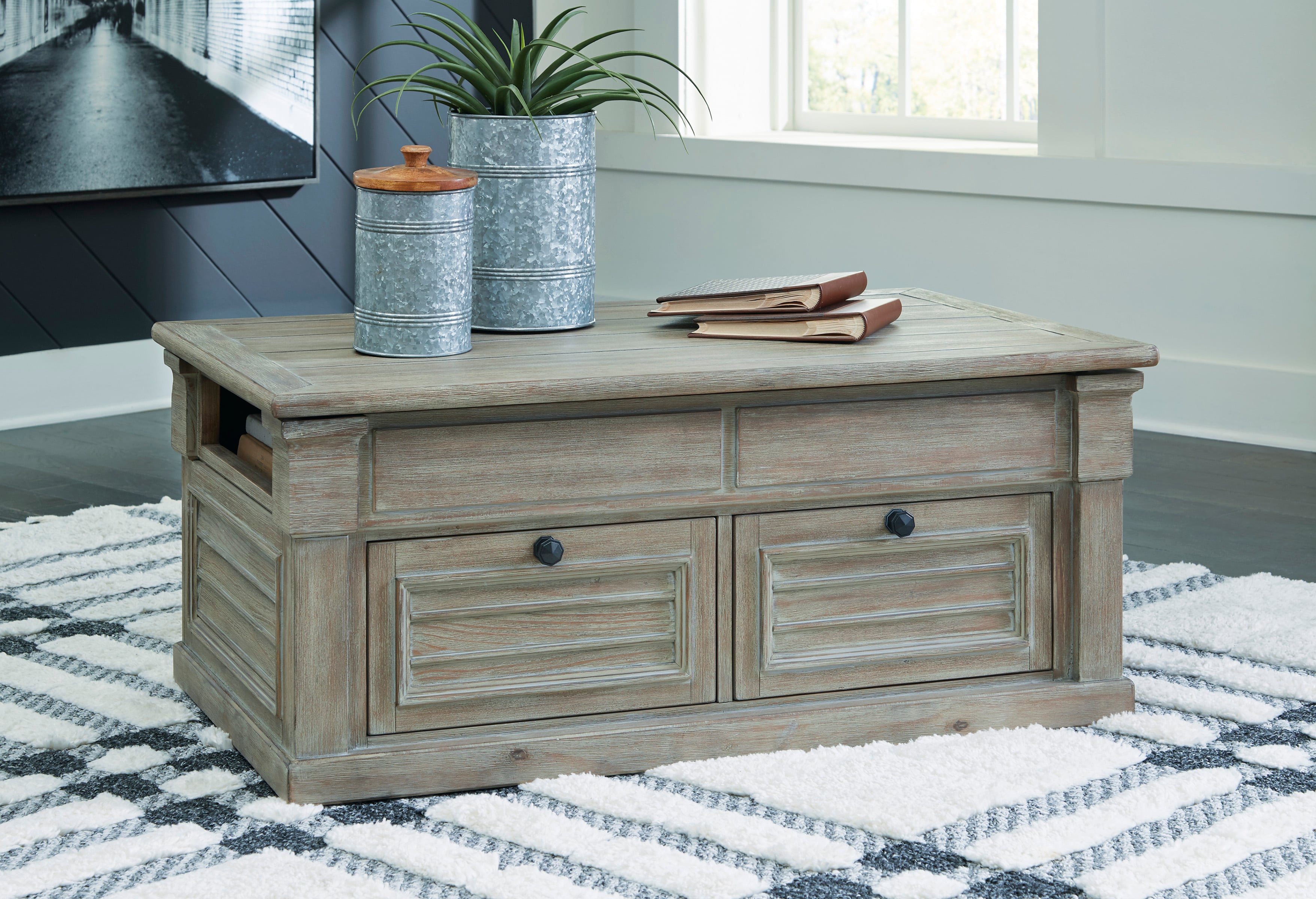 Signature Design by Ashley Moreshire T65920 Transitional Lift Top