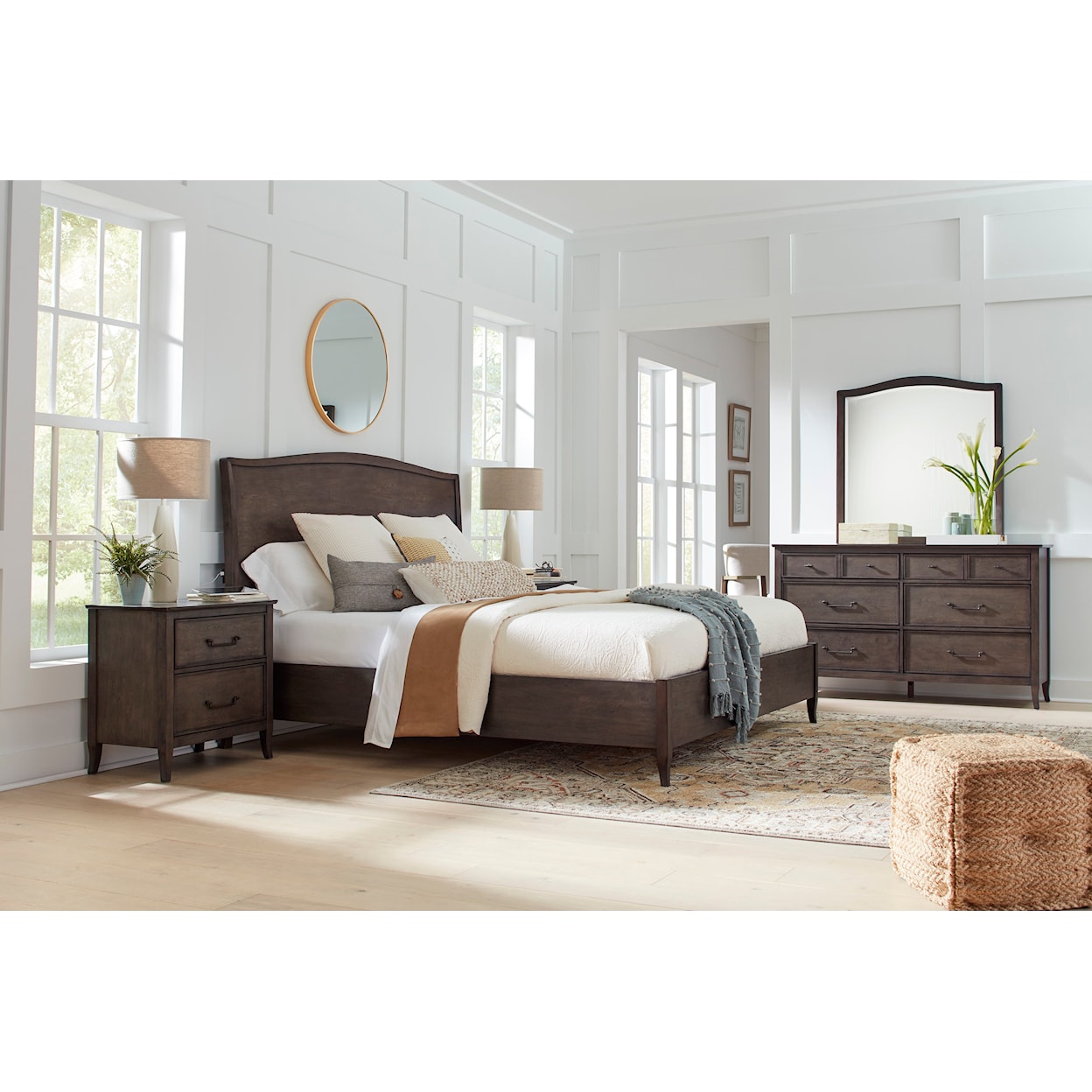 Aspenhome Blakely Queen Sleigh Bed