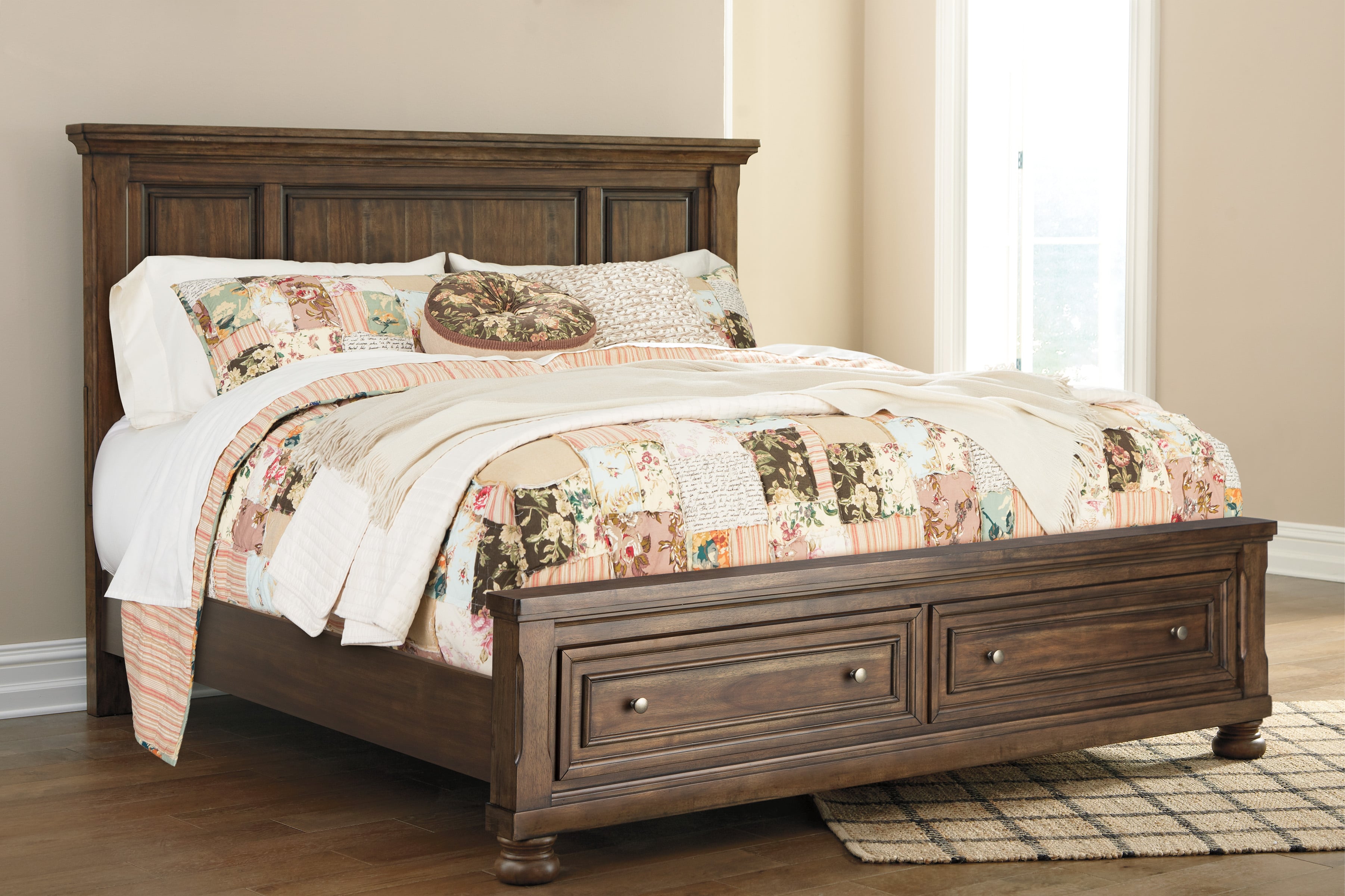 Signature Design By Ashley Flynnter B719B14 King Panel Bed With Storage ...