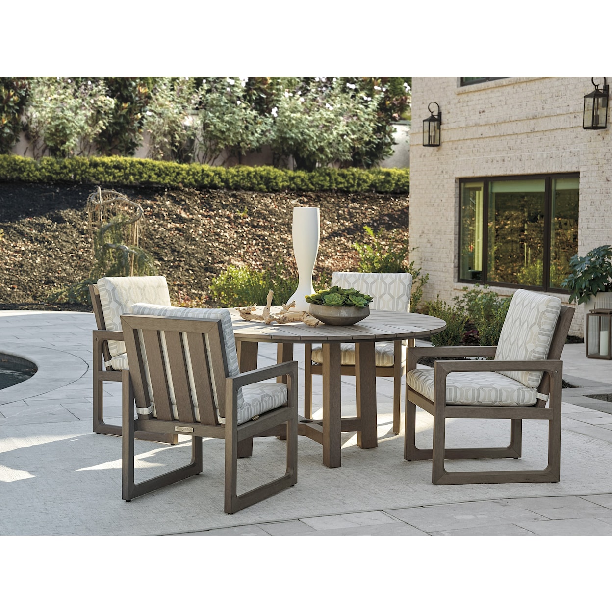 Tommy Bahama Outdoor Living Mozambique 5-Piece Outdoor Dining Set