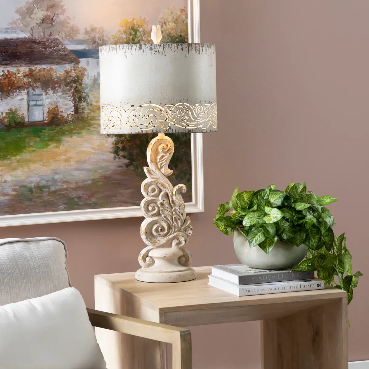 Corinthian Table Lamp
