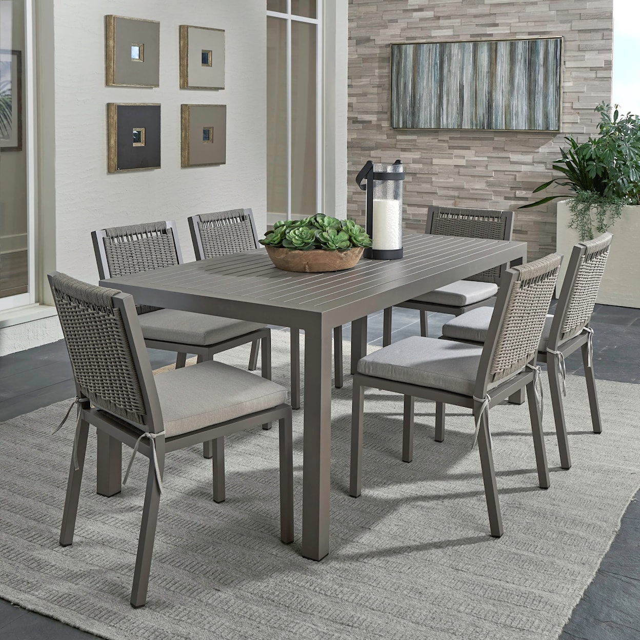 Liberty Furniture Plantation Key 7-Piece Outdoor Dining Set