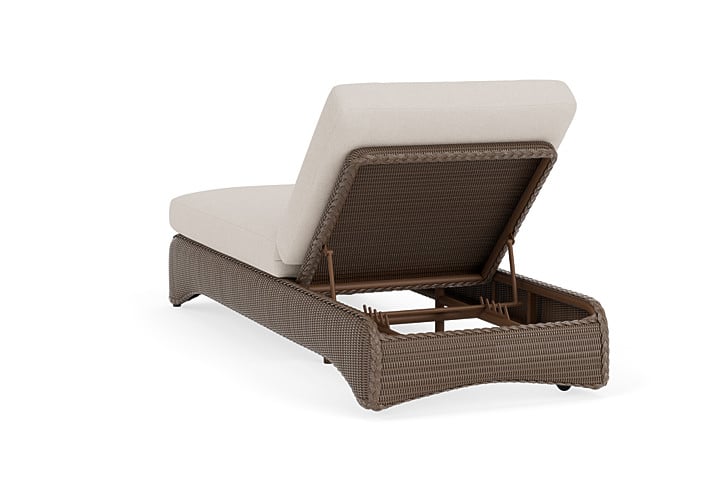 Lloyd Flanders Universal Loom Chaise