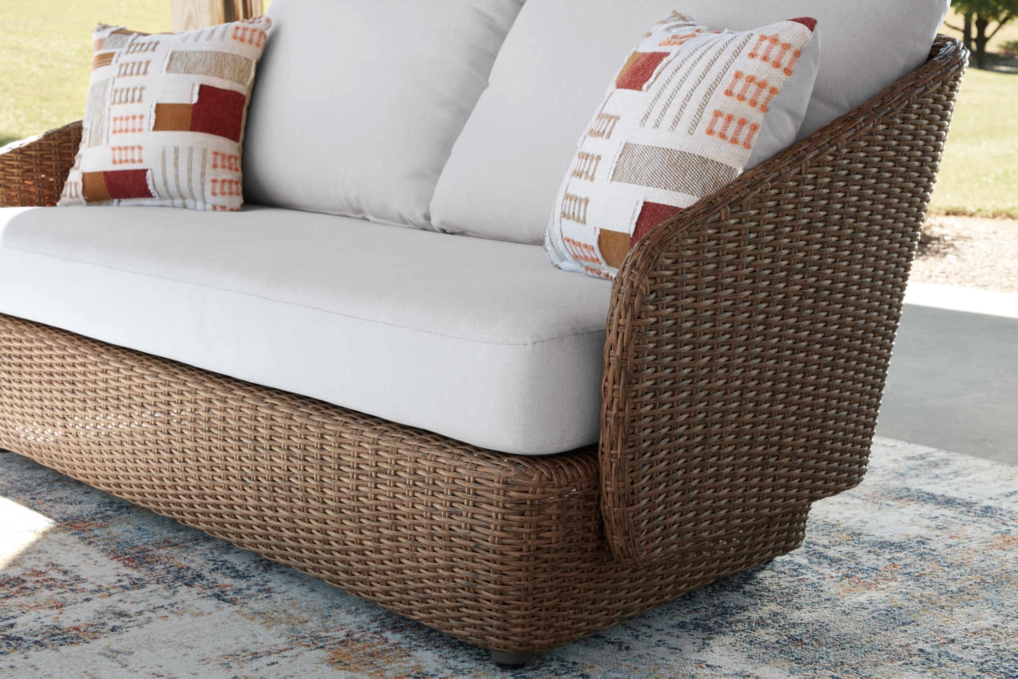 Signature Design by Ashley Double Point Love/Swivel Chairs Set (Set Of 3)