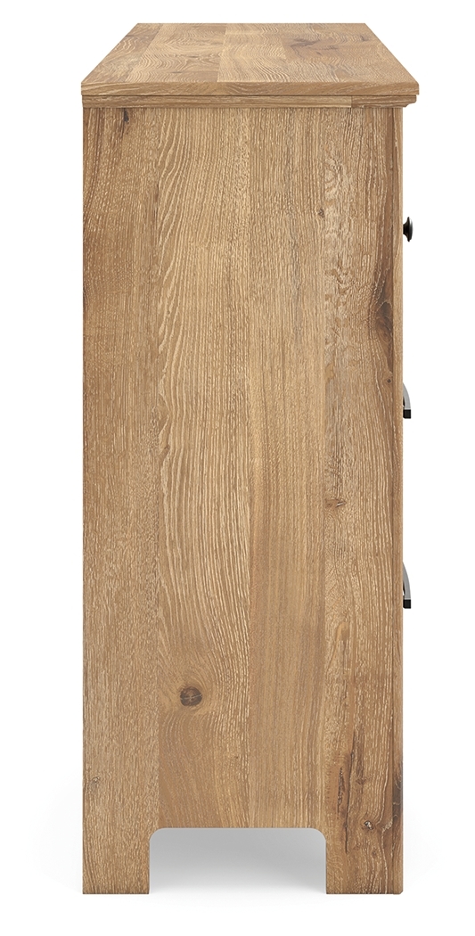 Signature Design by Ashley Makidern Six Drawer Dresser