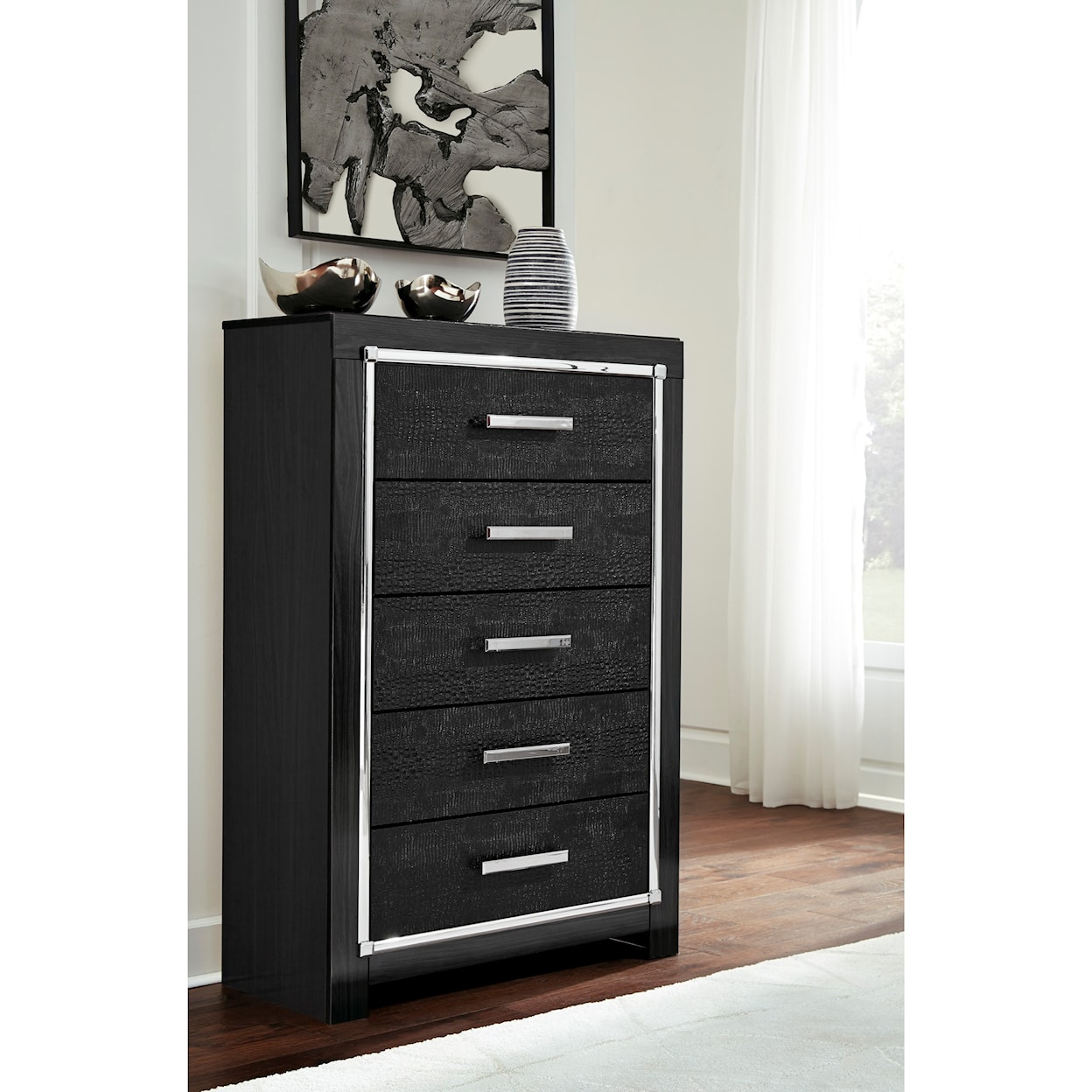 Signature Design by Ashley Furniture Kaydell 5-Drawer Chest