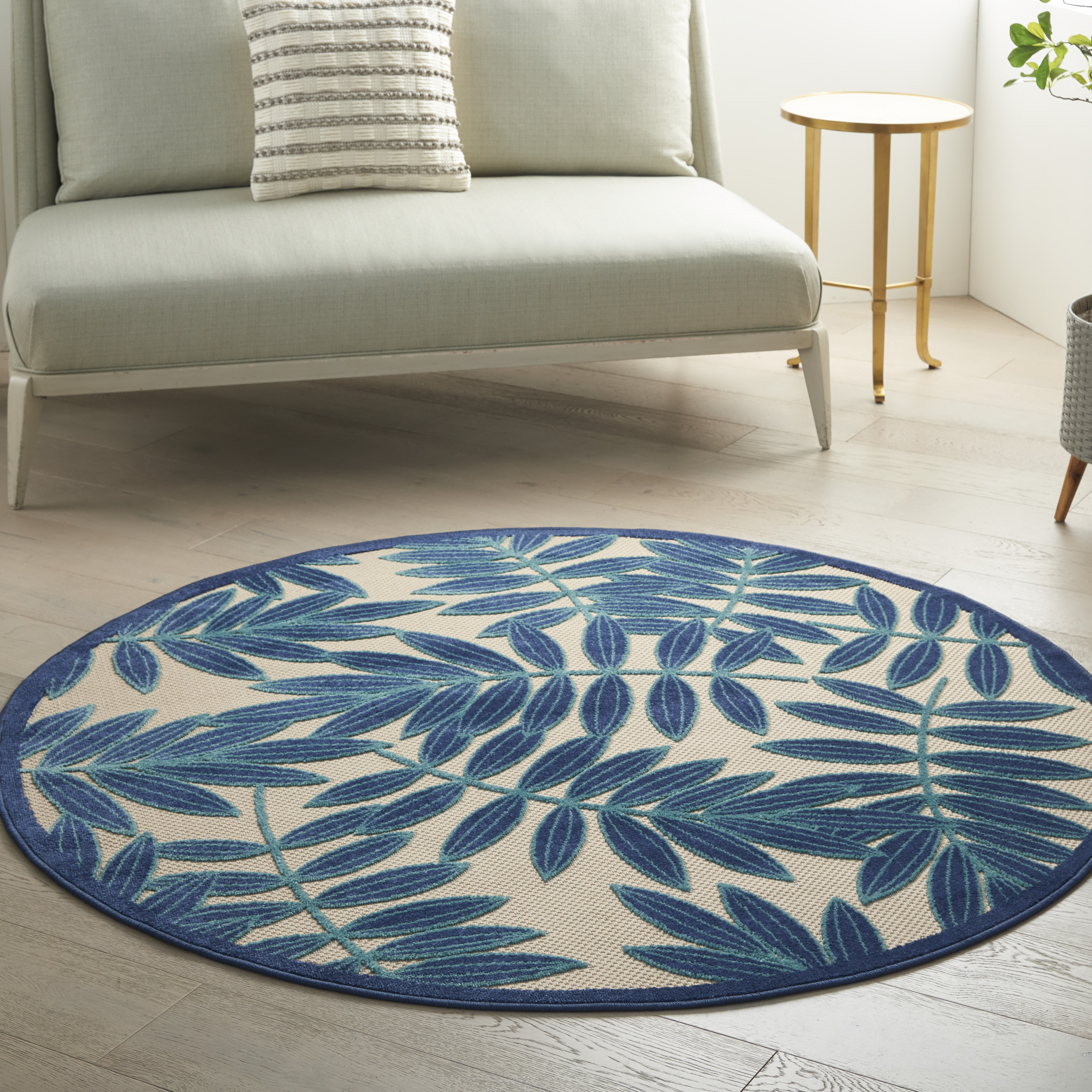 Nourison Aloha 4' Round  Rug