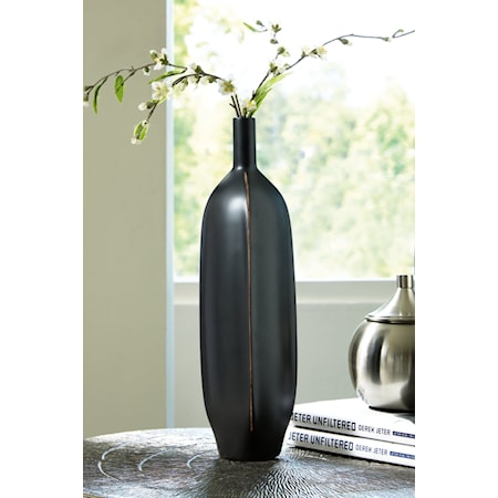 Vase (3/CS)