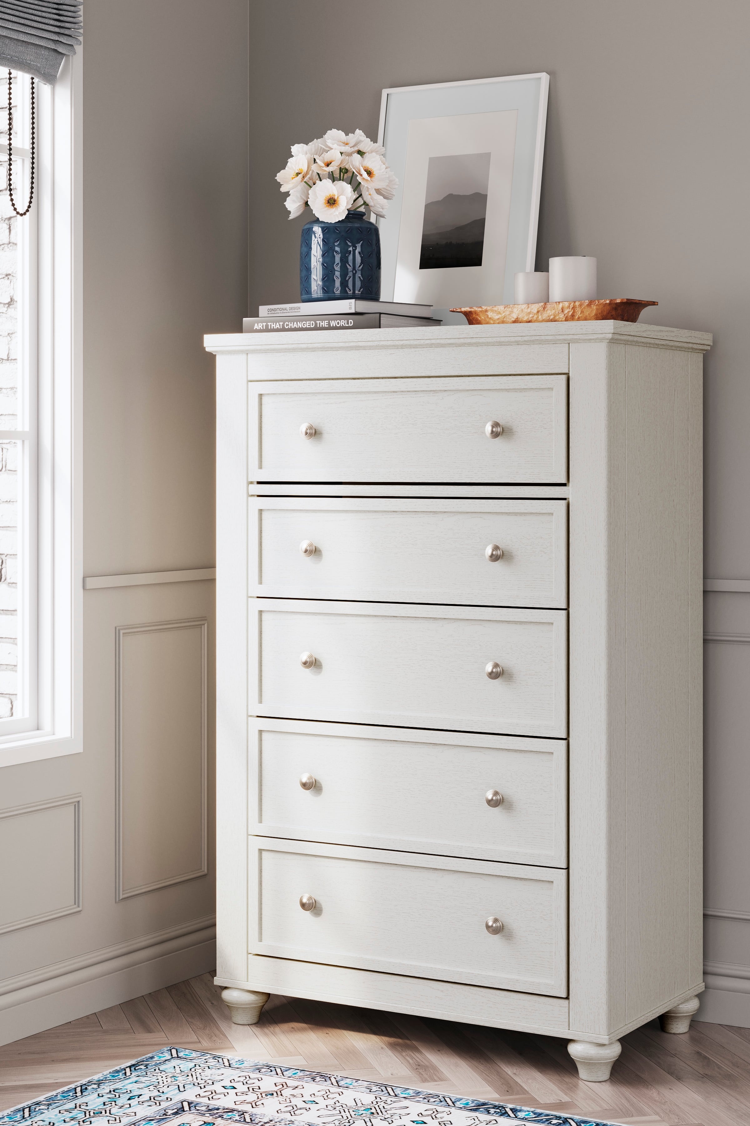 Signature Design by Ashley Grantoni ASHB3290245 Chest of Drawers