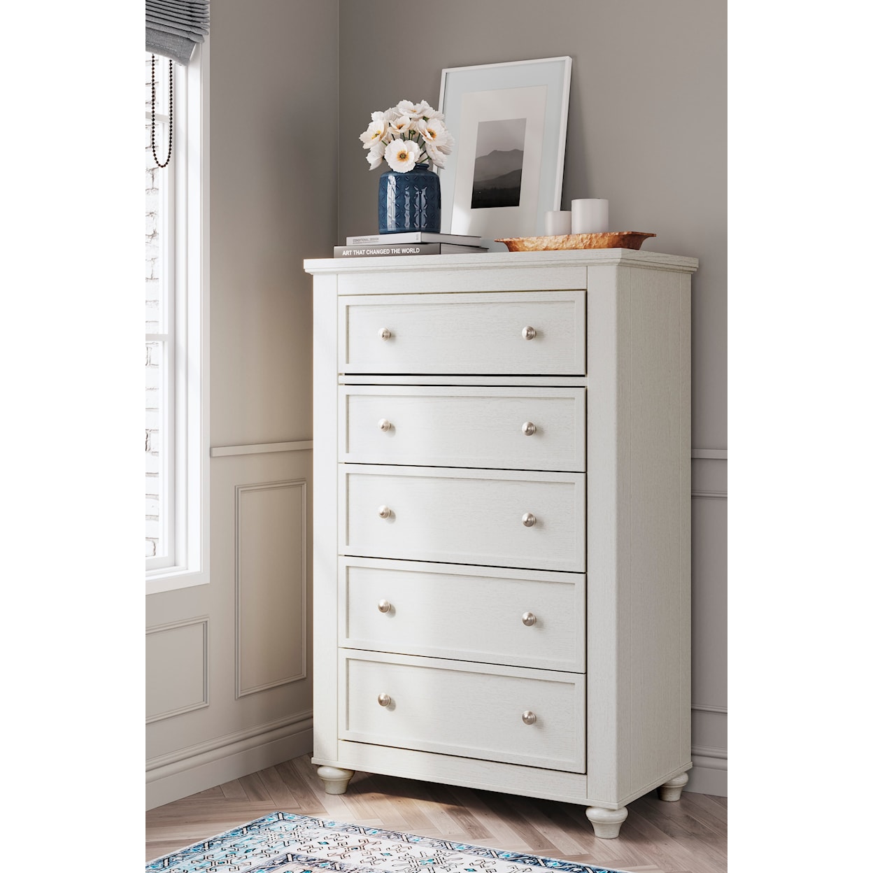 Signature Design by Ashley Furniture Grantoni Chest of Drawers
