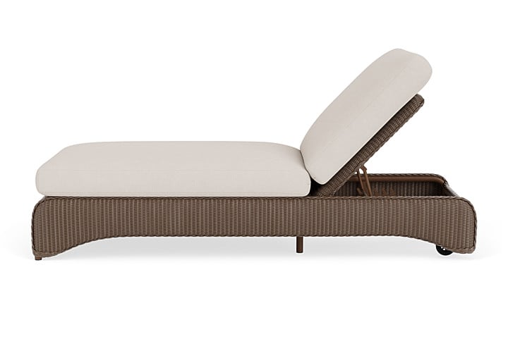 Lloyd Flanders Universal Loom Chaise
