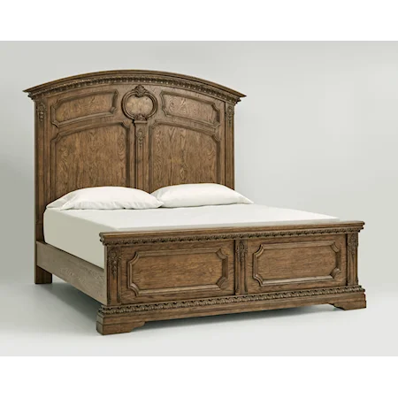 Traditional Queen Mansion Bed