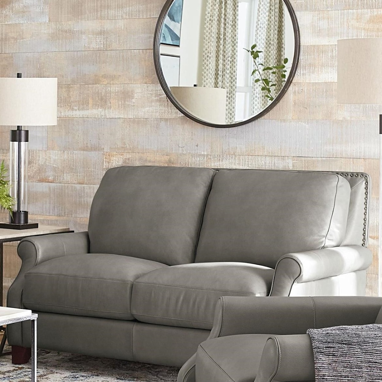 Bassett Club Level - Greyson Loveseat