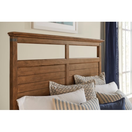 Queen Panel Bed in Bourbon