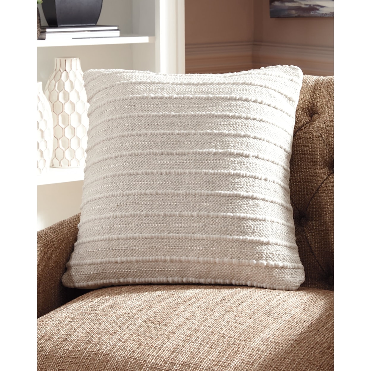 Ashley Furniture Signature Design Theban Pillow (Set of 4)