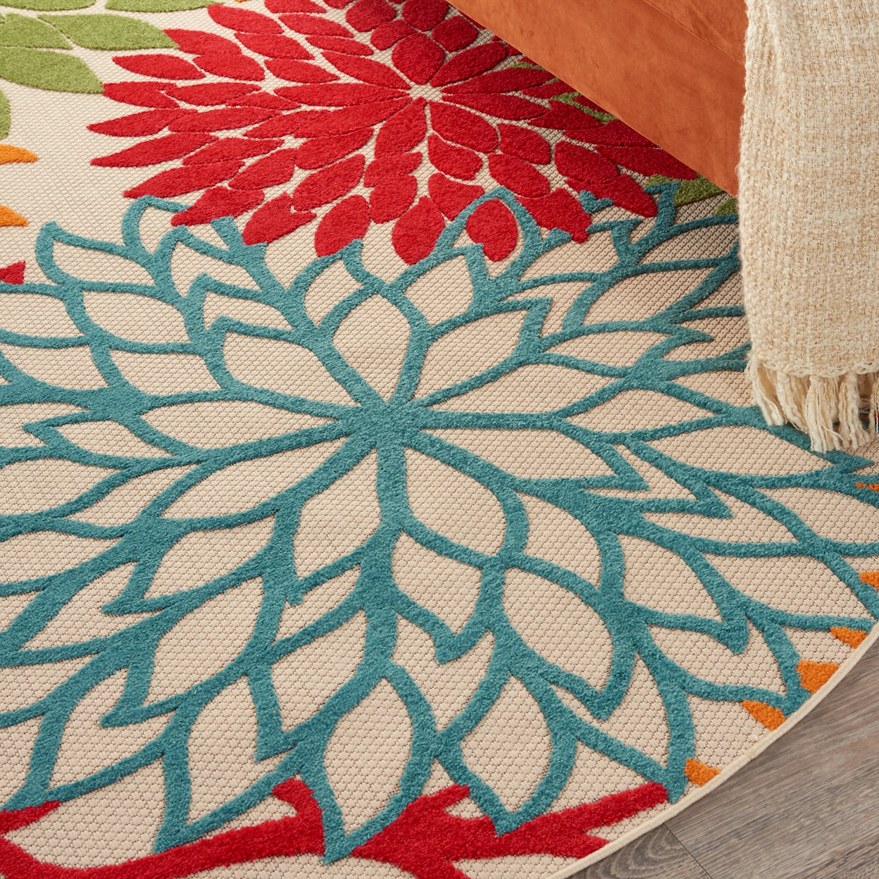 Nourison Aloha 7'10" Round  Rug