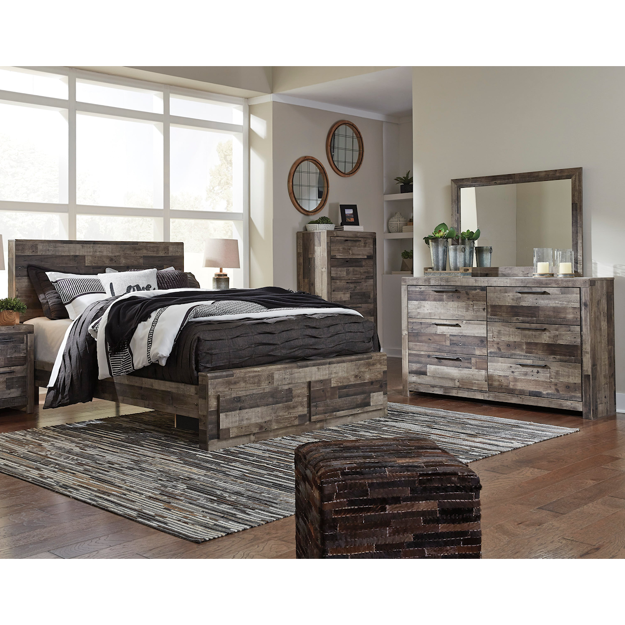 Ashley Furniture Benchcraft Derekson Queen Bedroom Group