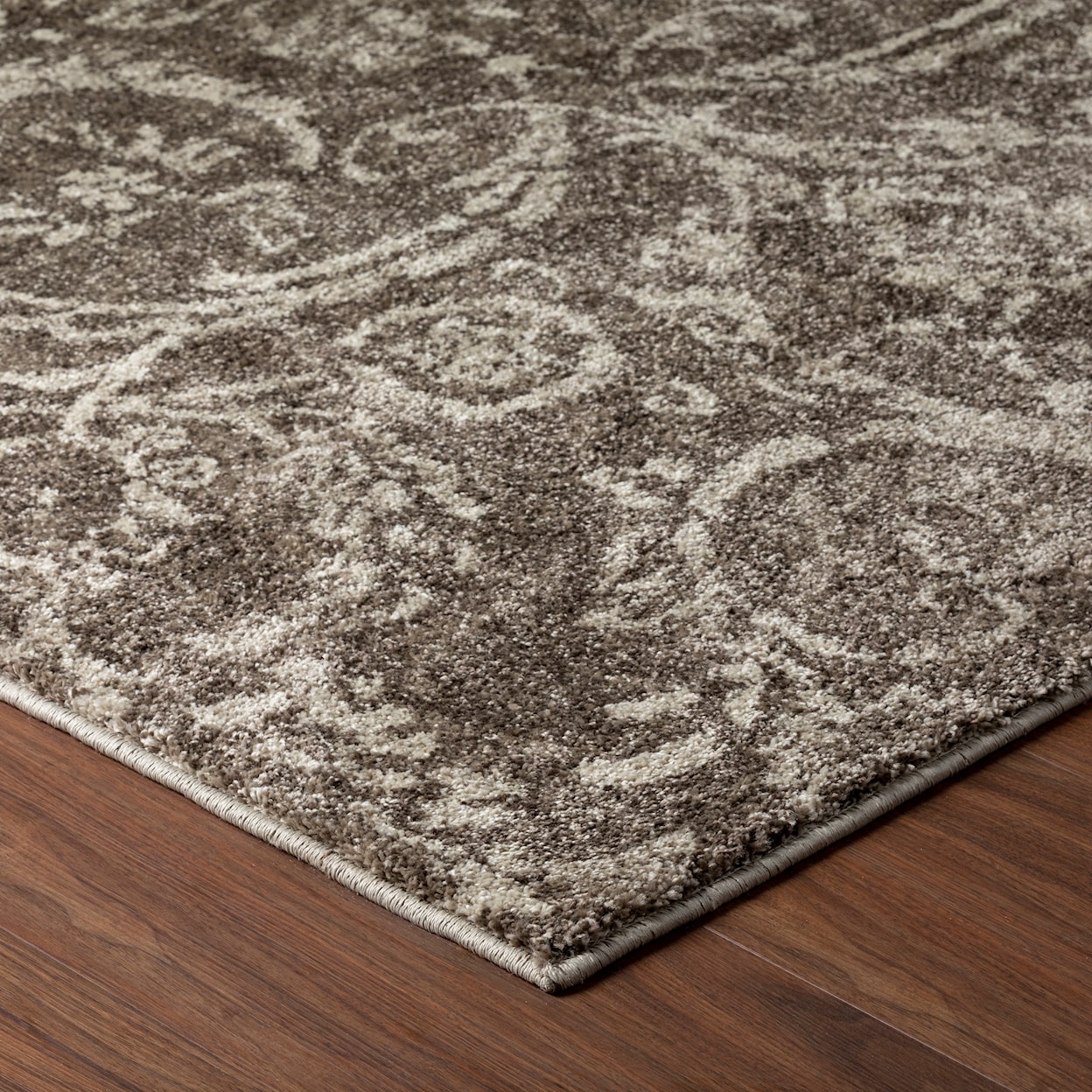 Dalyn Fresca 3'3" x 5'3" Rug