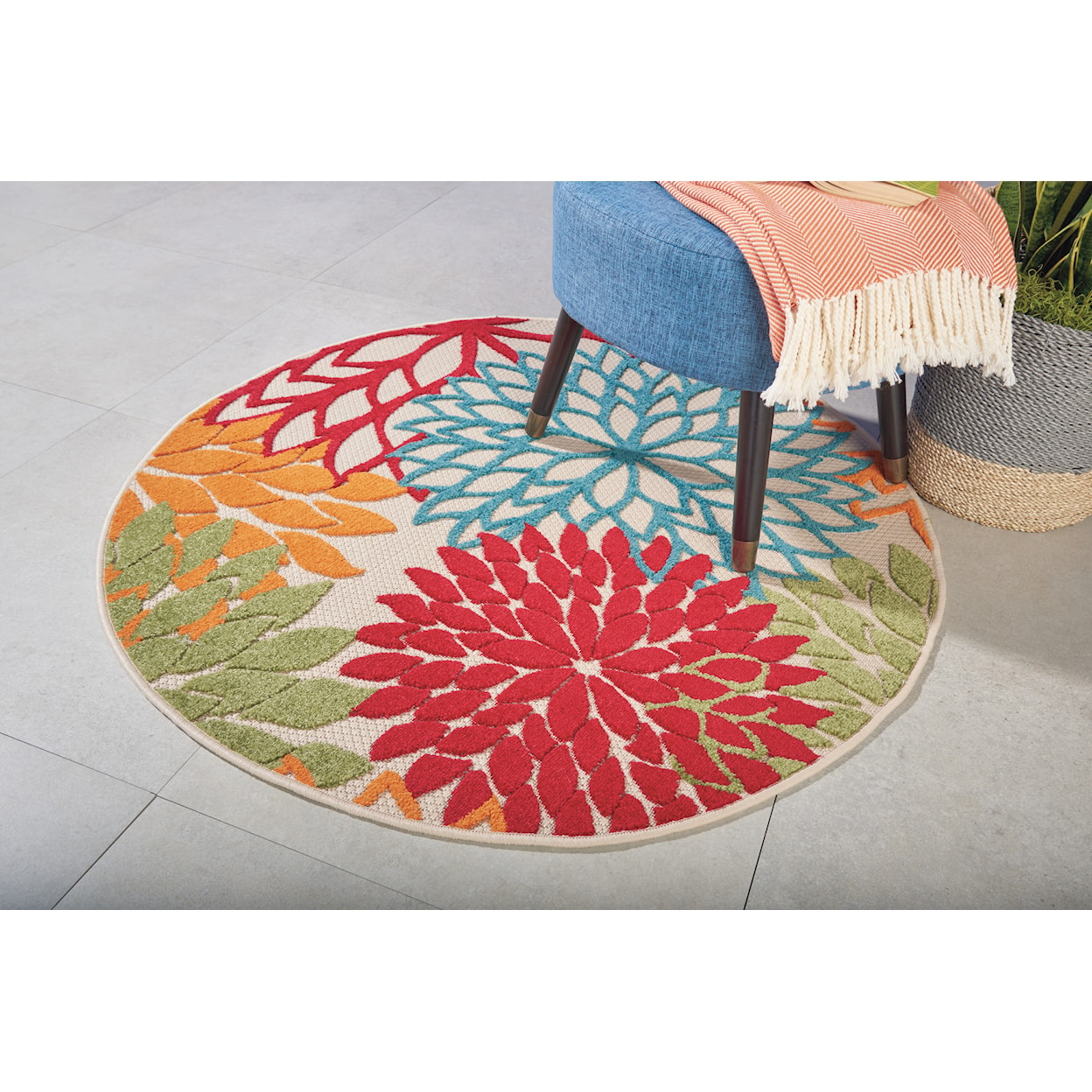 Nourison Aloha 4' Round  Rug