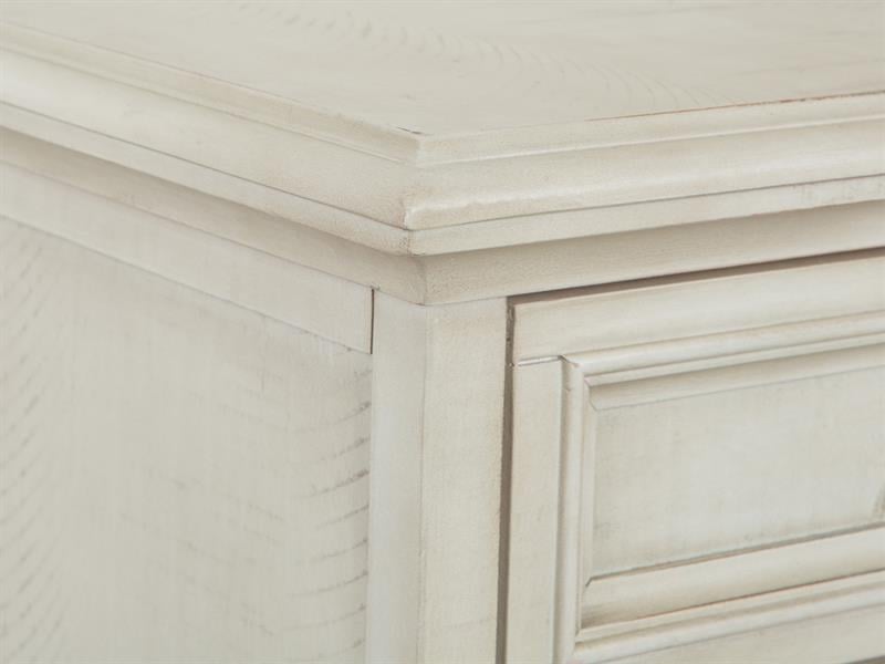 Magnussen Home Newport Chairside End Table