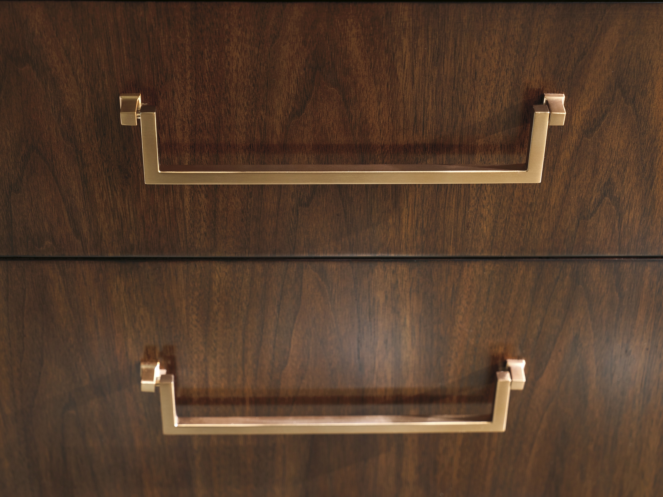 Fenwick Double Dresser