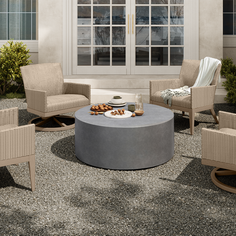 Ebel Forano Chat Table