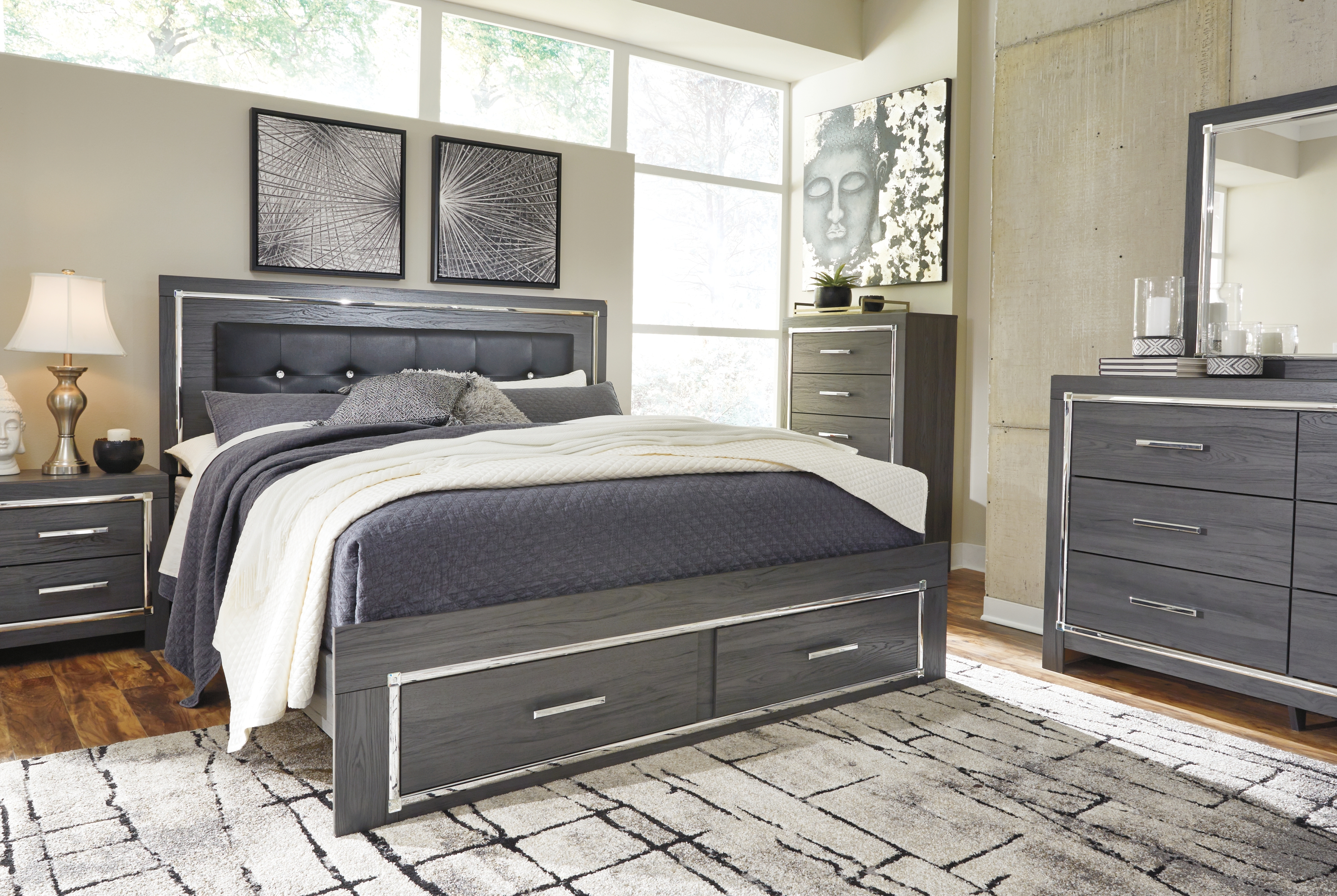 Signature Design by Ashley Lodanna King Panel Bed