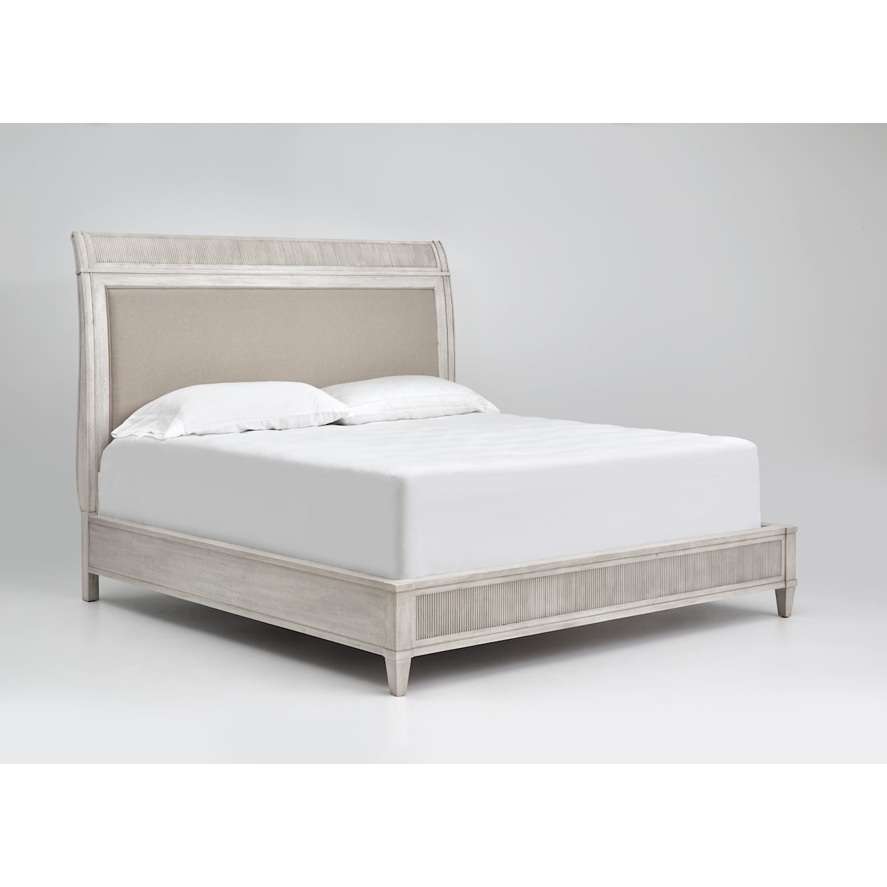 The Preserve Wyngate Queen Bed