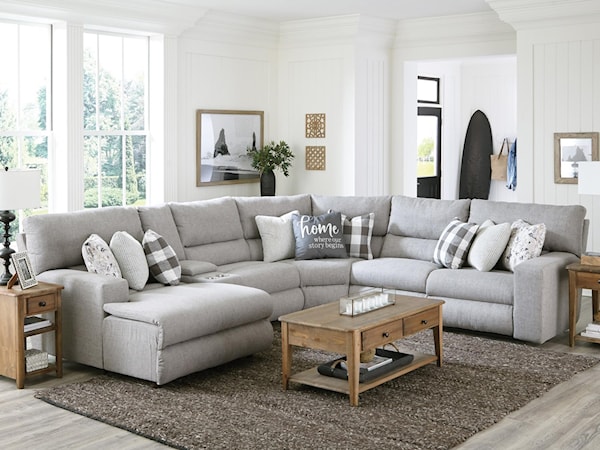 Power Reclining Sectional with Chaise
