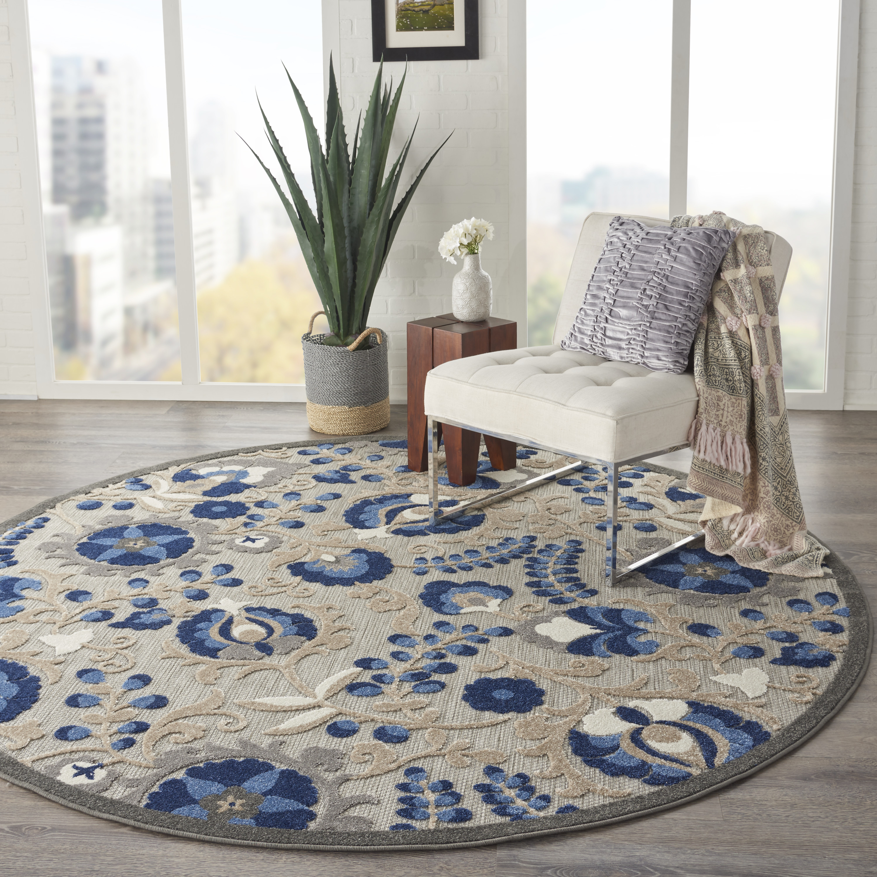 Nourison Aloha 7'10" Round  Rug