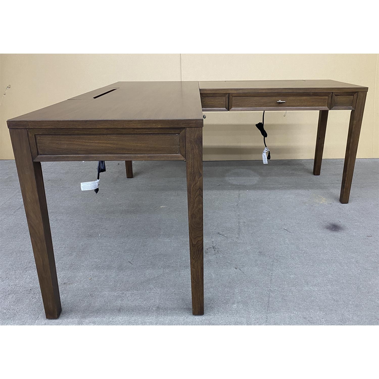 L Desk