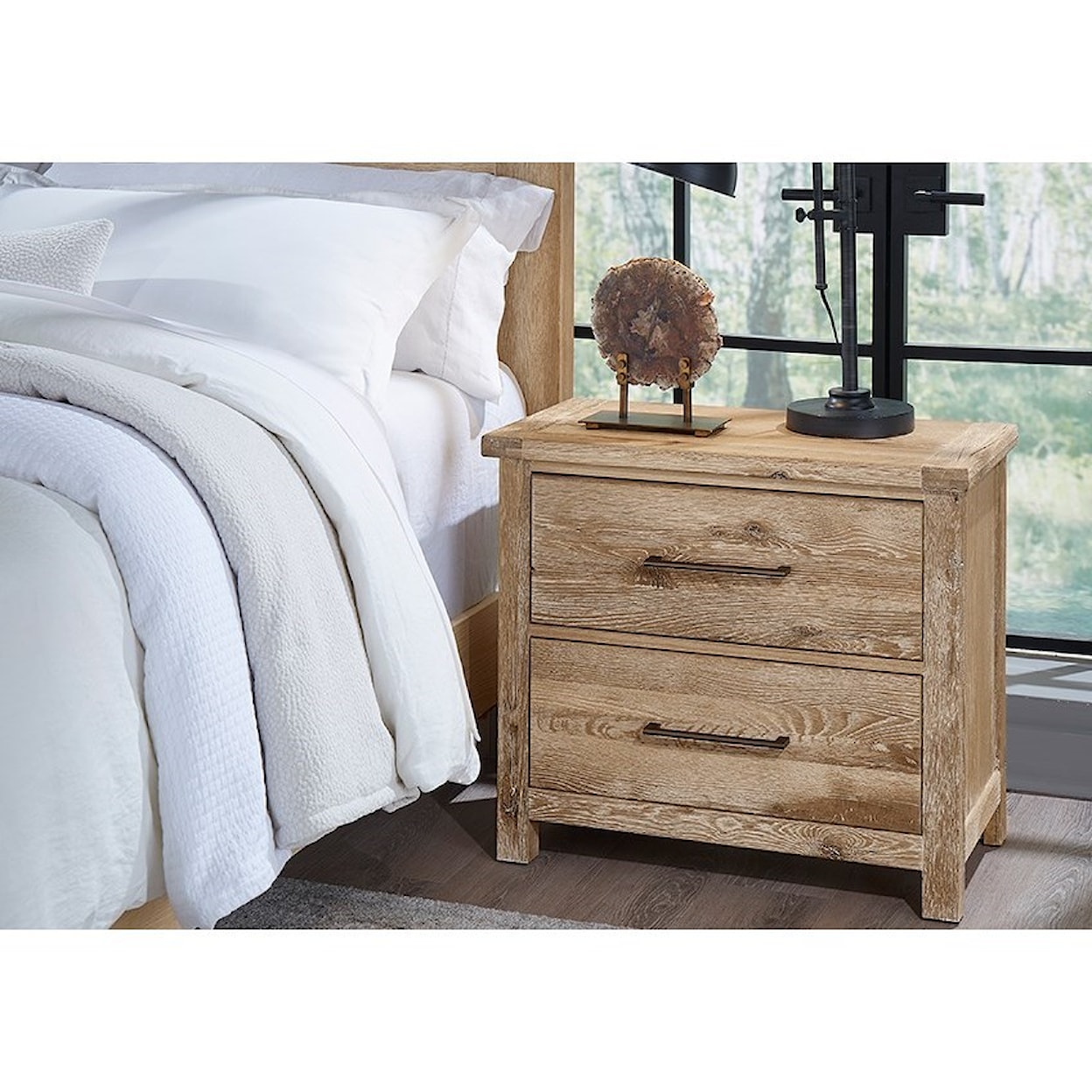 Carolina Bedroom Dovetail Bedroom 2-Drawer Nightstand