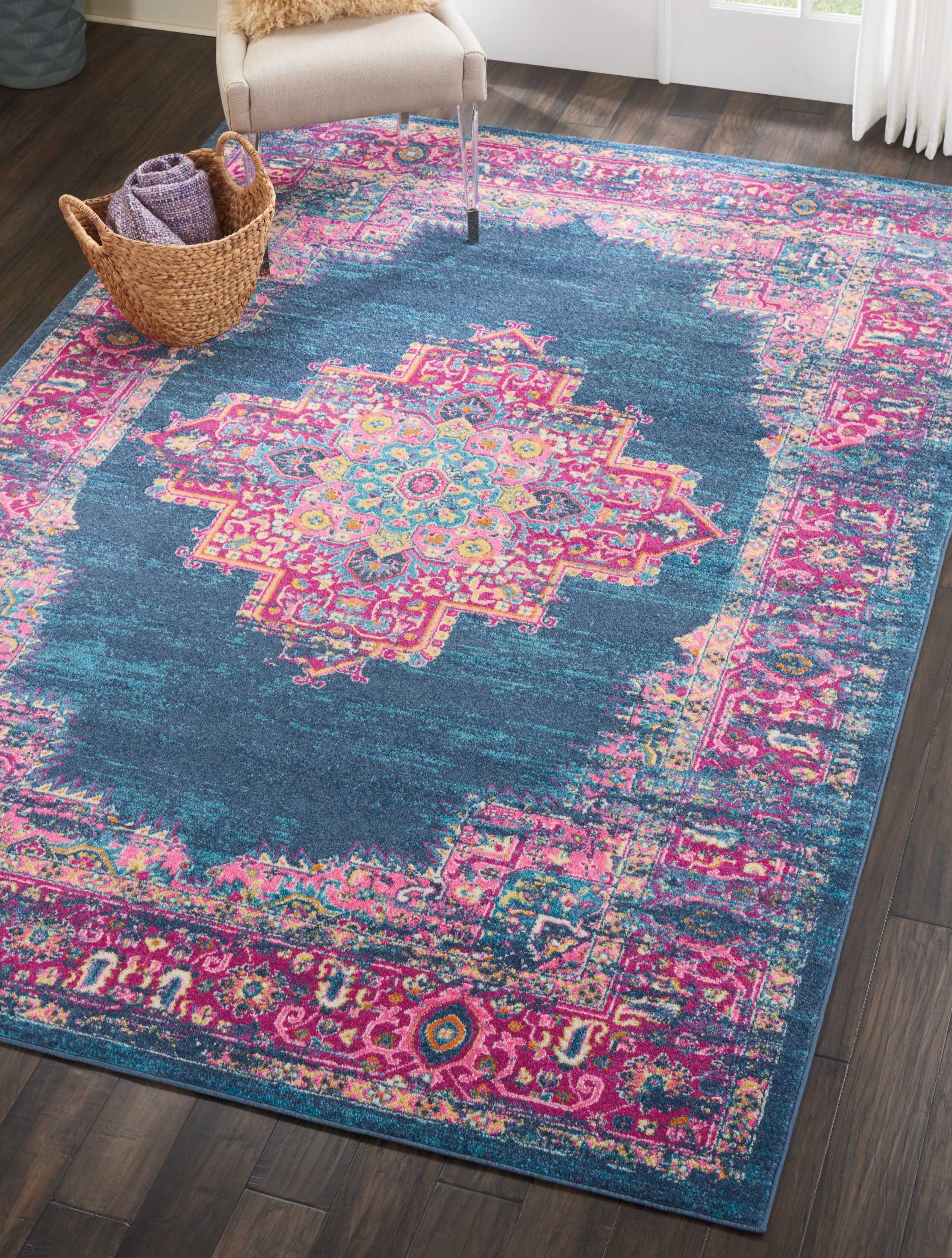 6'7" x 9'6"  Rug