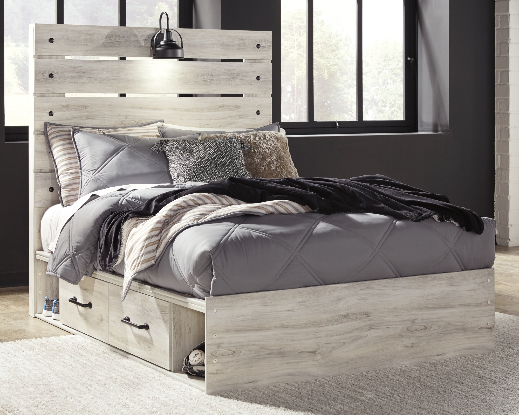 Signature Design by Ashley Cambeck Full Bedroom Set