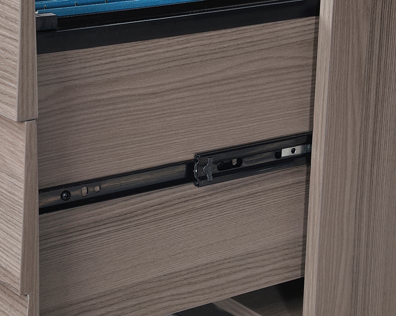 Sauder INTERNATIONAL LUX International Lux Executive Desk