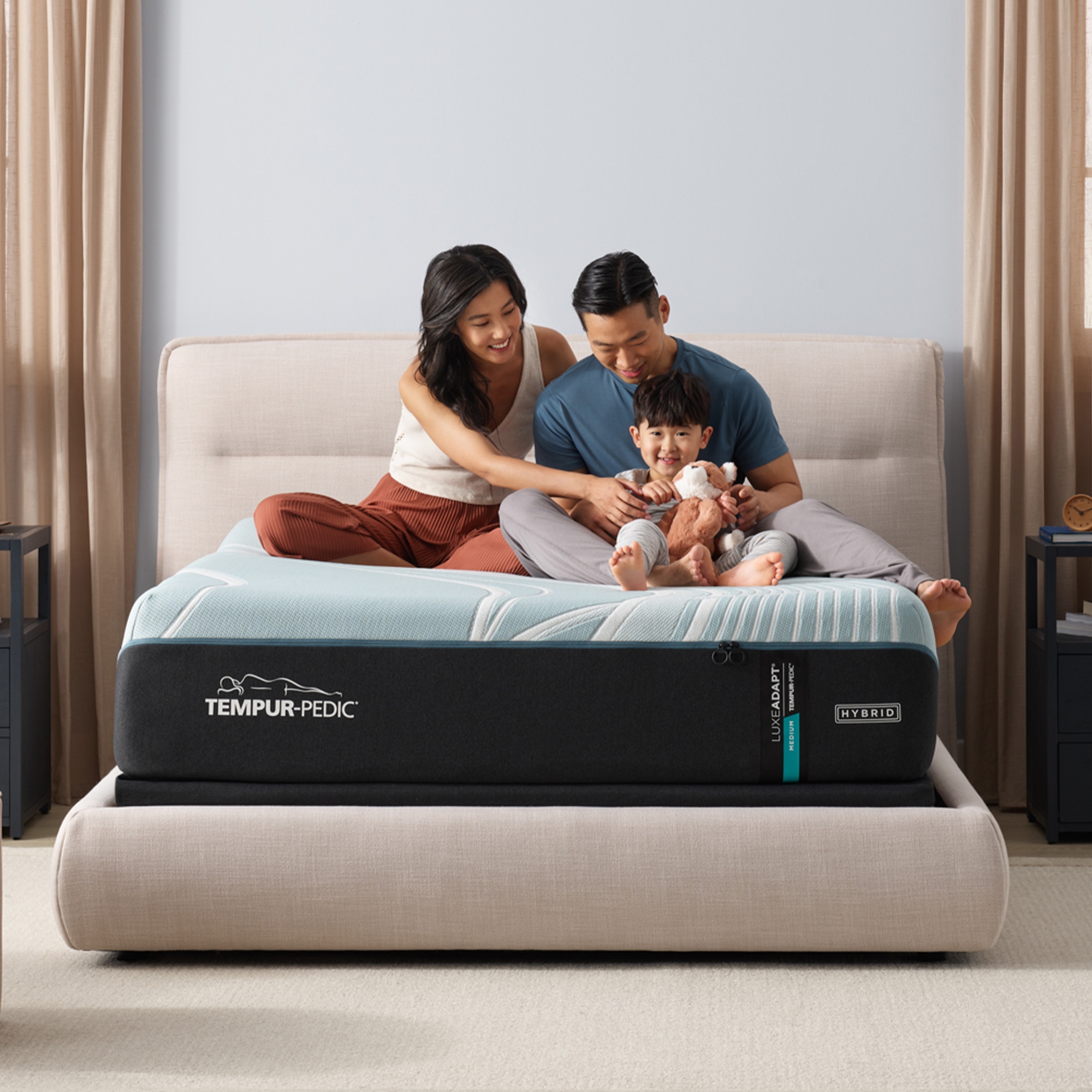 Tempur-Pedic® TEMPUR-LuxeAdapt® Medium Hybrid TEMPUR-LuxeAdapt® Medium Hybrid Queen