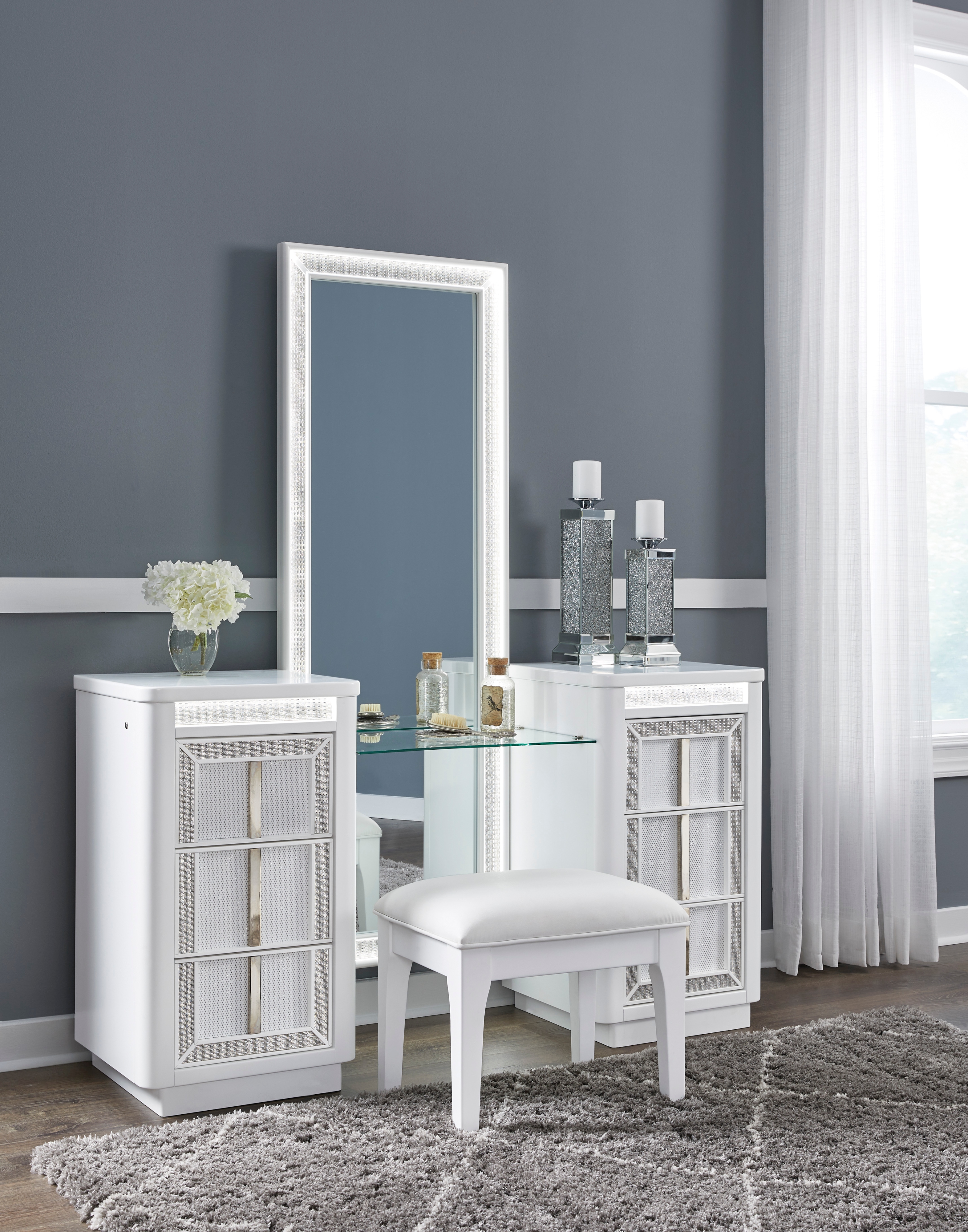 Signature Design by Ashley Chalanna Vanity With Mirror