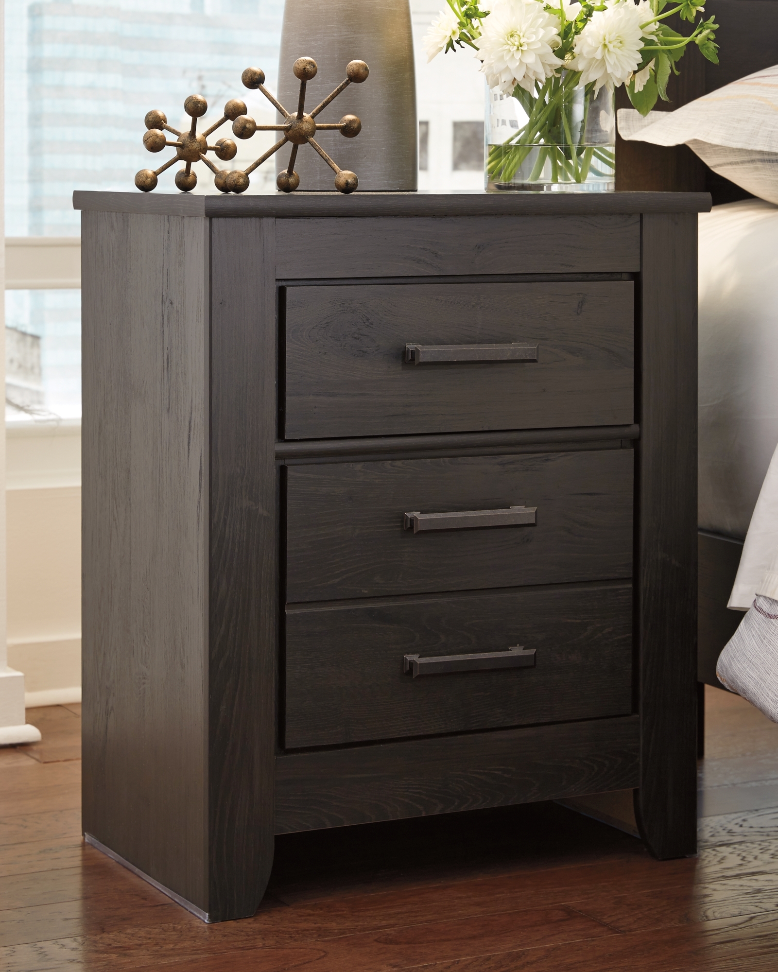 2-Drawer Nightstand