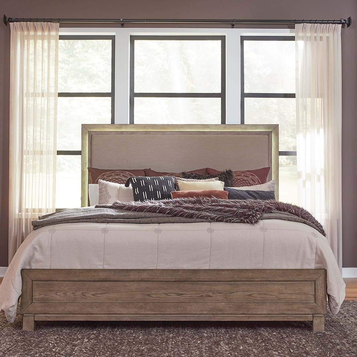Liberty Furniture Canyon Road King Upholstered Bed